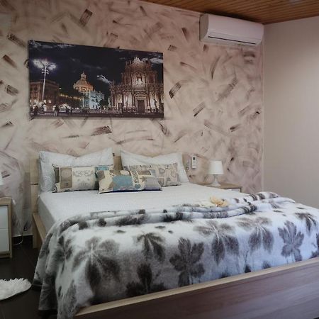 ניקולוסי Casa Vacanze Mongibello מראה חיצוני תמונה