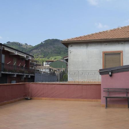 ניקולוסי Casa Vacanze Mongibello מראה חיצוני תמונה