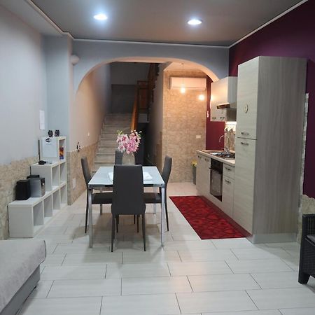 ניקולוסי Casa Vacanze Mongibello מראה חיצוני תמונה